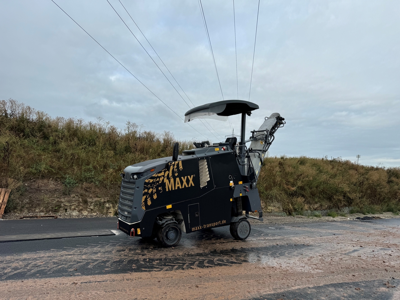 Asphalt-Betonfräsen by MAXX